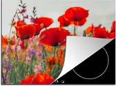 KitchenYeah® Inductie beschermer 60x52 cm - Klaproos - Bloemen - Rood - Paars - Weide - Kookplaataccessoires - Afdekplaat voor kookplaat - Inductiebeschermer - Inductiemat - Inductieplaat mat
