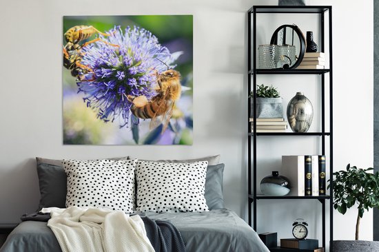 Tableau sur toile Trois abeilles sur chardon balle - 90x90 cm - Décoration murale