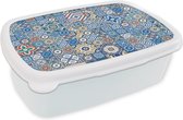 Broodtrommel Wit - Lunchbox - Brooddoos - Patronen - Bloemen - Blauw - Vormen - 18x12x6 cm - Volwassenen
