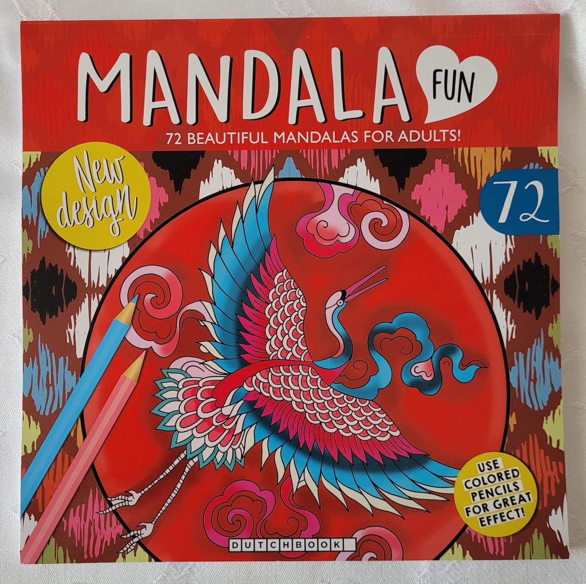 LIBOZA - Kleurboek volwassenen - Mandala rode kaft - 72 kleurplaten - 1 tekenblok - Bloemstickers - 24 Bic kleurpotloden - Potlood - Puntenslijper - Gum - met ECOpen - Ontspanning - Hobby - Verjaardag - Voor moeder/vader - Sinterklaas - Kerstmis