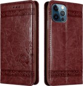 Coque Cadorabo pour Apple iPhone 12 PRO MAX en Rouge Foncé avec ornements - Coque de protection avec fermeture magnétique