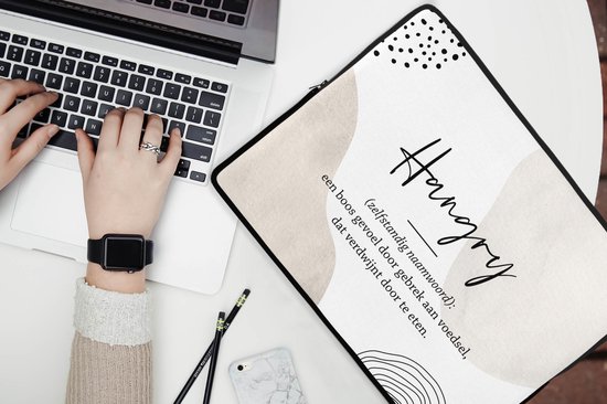 Housse pour ordinateur portable 15,6 pouces - Hangry - Dictons - Définition Hangry - Dictionnaire - Citations - Housse pour ordinateur portable - Dimensions intérieures 39,5x29,5 cm - Dos noir