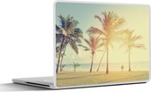 Laptop sticker - 10.1 inch - Zee - Palmboom - Zomer - Zon - Strand - 25x18cm - Laptopstickers - Laptop skin - Cover