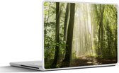 Laptop sticker - 17.3 inch - Bos - Licht - Natuur - Landschap - 40x30cm - Laptopstickers - Laptop skin - Cover
