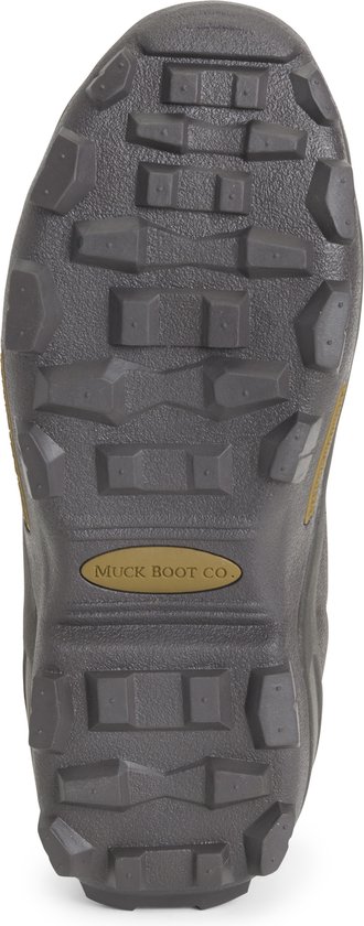 Onderzool van de Woody Max laars met grof profiel en Muck Boot Co logo in het midden.