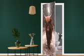 Deurposter - Schotse hooglander - Dieren - Koe - Natuur - Deursticker - Fotobehang deur - Deur decoratie - Sticker zelfklevend - Slaapkamer - 85x215 cm - Toilet - Badkamer