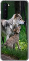 Geschikt voor OnePlus Nord hoesje - Wolf - Baby - Bos - Siliconen Telefoonhoesje