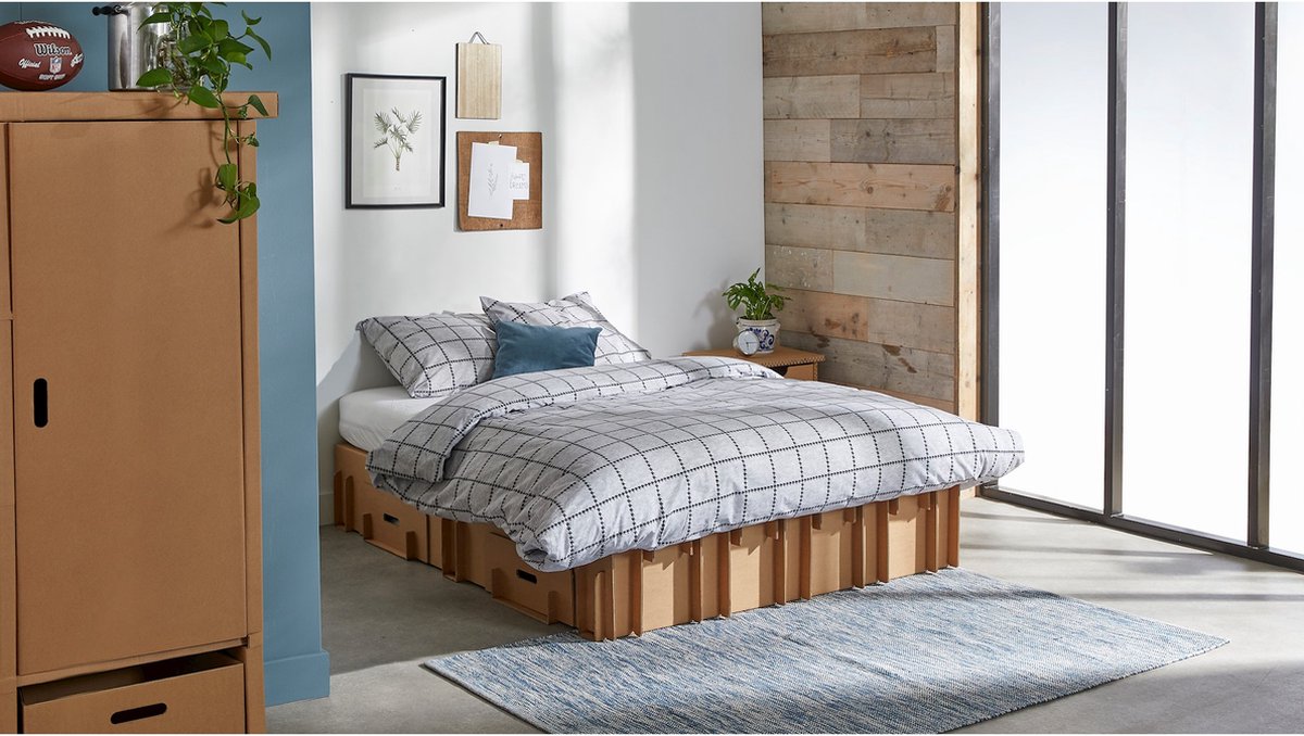 Beter Bed Paperbed met matras en 4 laden - 100% recyclebare karton - 120x200 cm - Bruin
