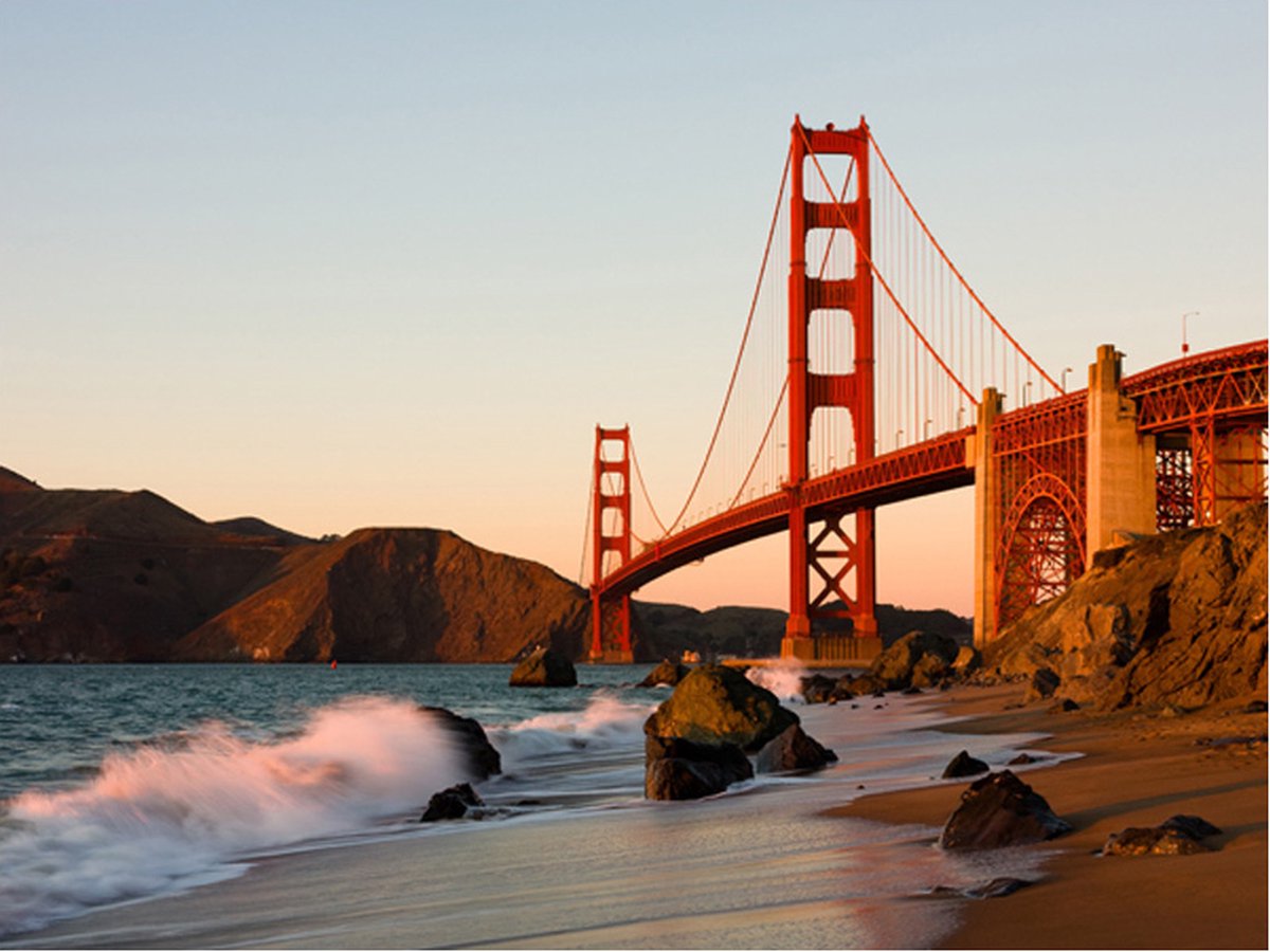 Fotobehang - Golden Gate Bridge - sunset, San Francisco.