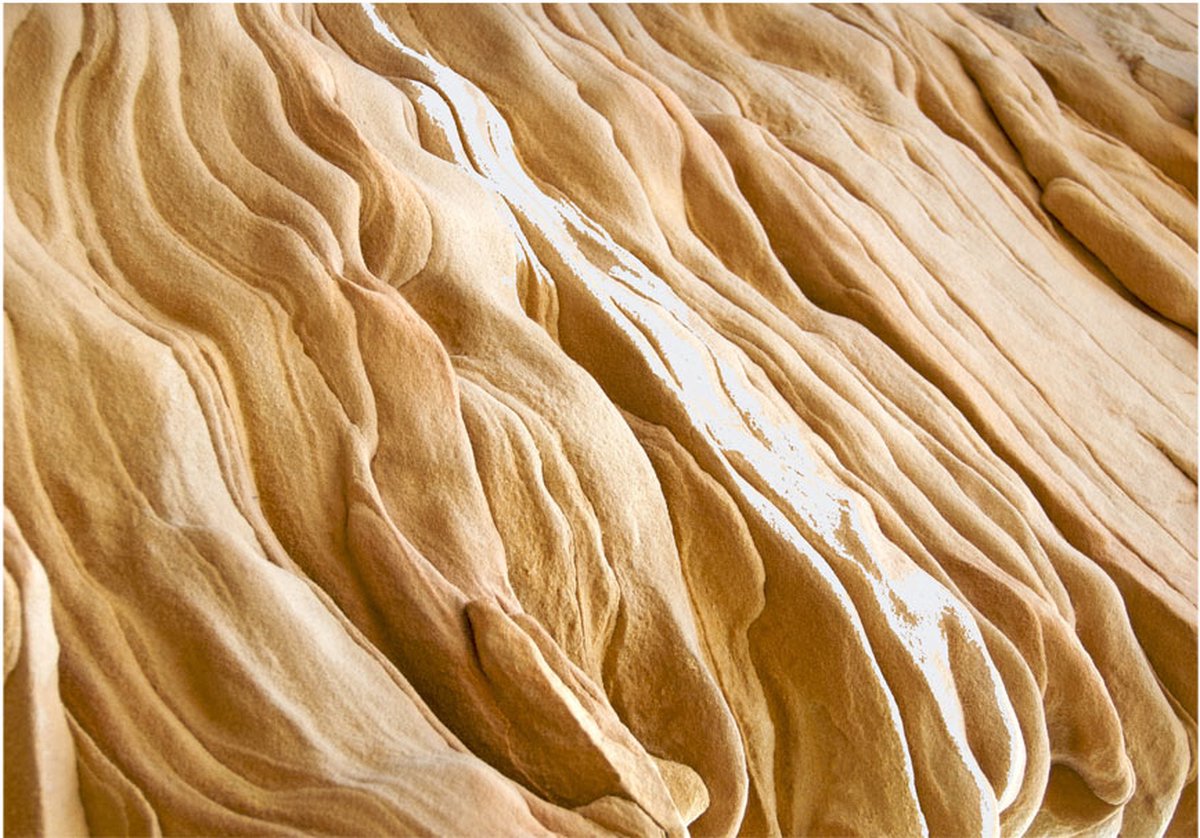 Fotobehang - Wavy sandstone forms.