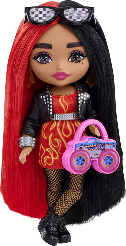 Barbie Extra Mini Minis Muñeca de viaje con estampado de animales