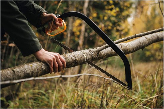 Fiskars Beugelzaag - Handzaag - Handgereedschap met vingerbescherming - Takkenzaag - 53 cm - SW30 van Fiskars — afbeelding 4