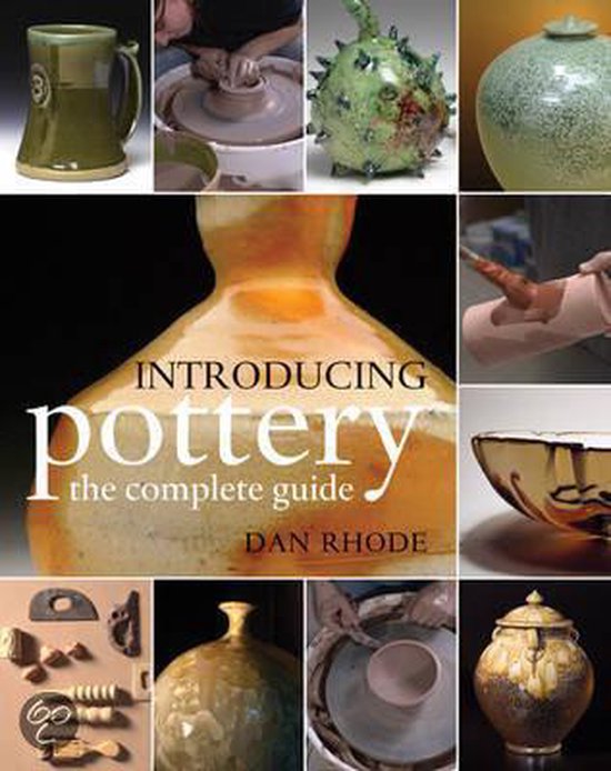 Boek cover Introducing Pottery van Dan Rhode (Paperback)