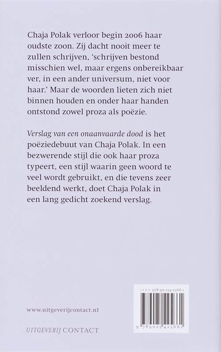 Achterkant van het boek 'Verslag van een onaanvaarde dood' met tekst over Chaja Polak en haar dichtbundel. ISBN en website contact.nl.