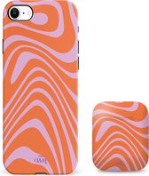 xoxo Wildhearts siliconen hoesje + AirPods 1/2 hoesje - Geschikt voor iPhone 7/8/SE (2020/2022) en AirPods 1 en 2 - Boogie Wonderland Orange - Double Layer telefoonhoesje - Oranje - Roze - Hoesje met print