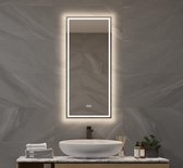 Badkamerspiegel met directe en indirecte verlichting, verwarming, instelbare lichtkleur en dimfunctie 50×90 cm