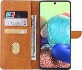 Smartphonica Samsung Galaxy A71 5G kunstleren hoesje met lipje en pashouders – Bruin / Kunstleer / Book Case geschikt voor Samsung Galaxy A71 5G
