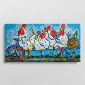 4 Kippen op de fiets | Vrolijk Schilderij | 120x60cm | Dikte 4 cm | Canvas schilderijen woonkamer | Wanddecoratie | Schilderij op canvas | Kunst | Corrie Leushuis