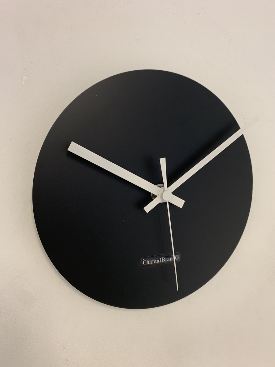 Wandklok CHANTALBRANDO -- ARGOS 24 BLACK - ZWART -- MODERN DESIGN -- MADE IN HOLLAND