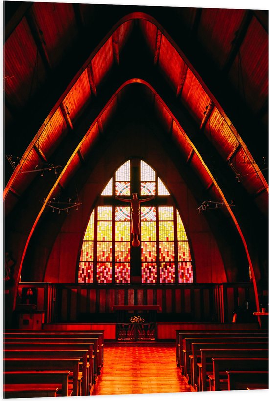 Acrylglas - Zonlicht Vallend op Christelijk Kapelletje - 70x105 cm Foto op Acrylglas (Met Ophangsysteem)