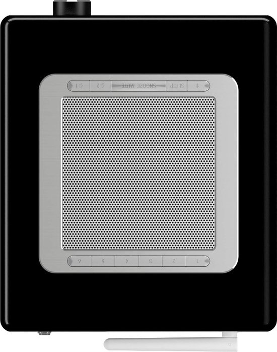 Zwarte Sonoro radio met zilveren speakergrill aan de voorkant.