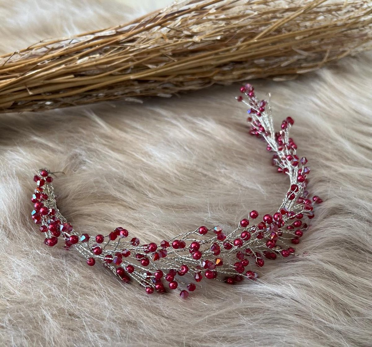 haarband - hoofdband- haarstreng-diadeem-handgemaakte bruidsaccessoires-steentjes kristallen-bruiloft-kerstmis-nieuwjaar-bruidsmeisje-trouwfeest-fotoshoot-rood bordeaux - Merkloos