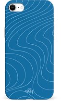 xoxo Wildhearts Catching Flights Blue - Single Layer - Hoesje geschikt voor iPhone 7/8 / iPhone SE 2020/2022 case - Siliconen hoesje met golven print - Hardcover - Beschermhoes - Optimale bescherming - Blauw