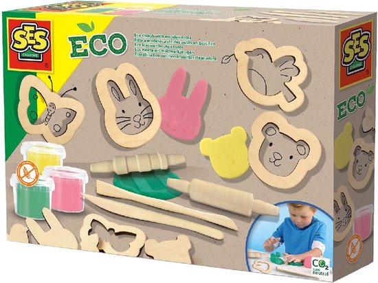 SES - Eco - klei met houten tools - 3 kleuren klei met houten rollers, vormpjes en boetseermessen - makkelijk uitwasbaar