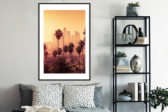 PosterMonkey - Poster - Foto met lijst - Palmboom - Los Angeles - Skyline - Zonsondergang - Kader - 80x120 cm - Posters - Poster met frame - Wanddecoratie