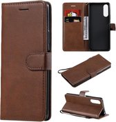Coque LuxeBass adaptée pour Sony Xperia 10 II - Couverture de livre avec fentes pour cartes - coque marron - coque de téléphone - coques de téléphone