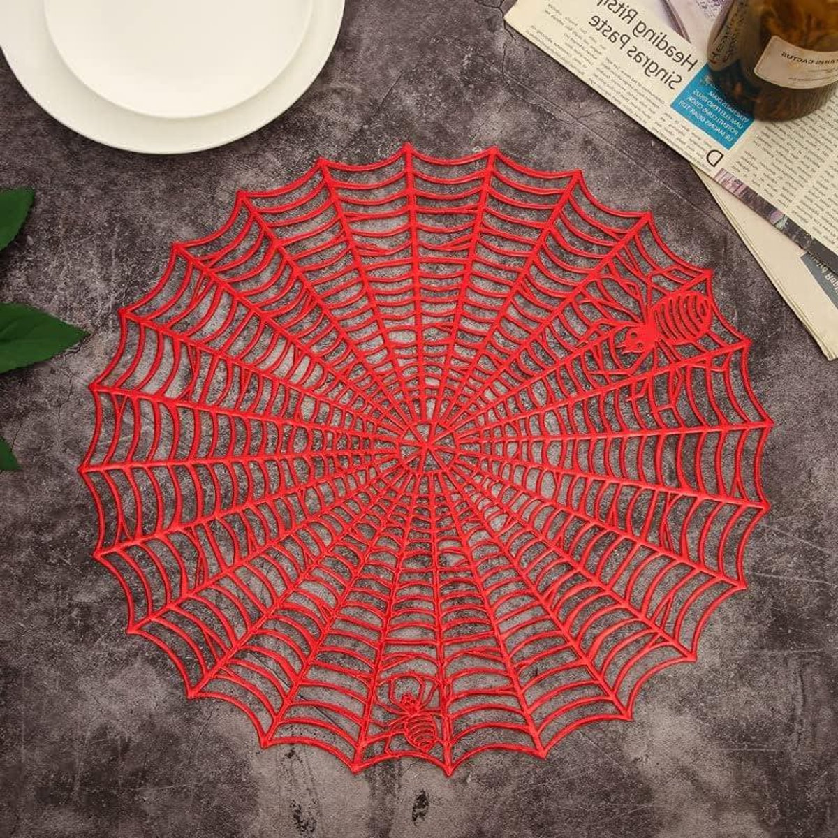 Placemats Set - Tafelmatten - Eettafel Decoratie - Geperst Vinyl Ontwerp - 38 cm Diameter - Rood