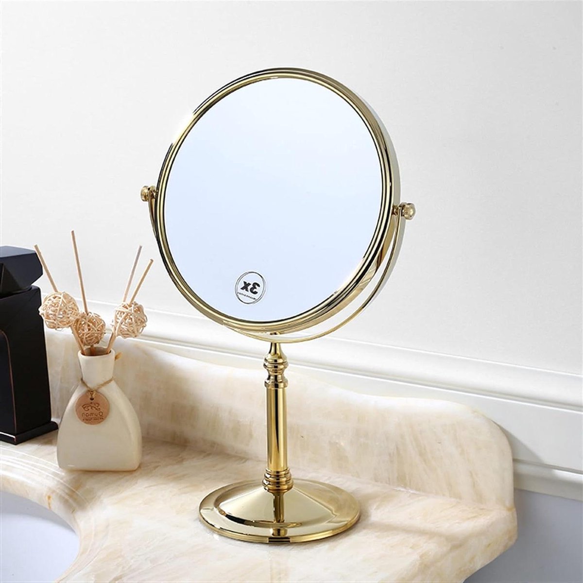 Vergrotende Make-up Spiegel - Cosmetische Tafelspiegel - Nauwkeurig Op Maken - 360 Graden Draaibaar - 6 Inch Diameter - Goudkleurig