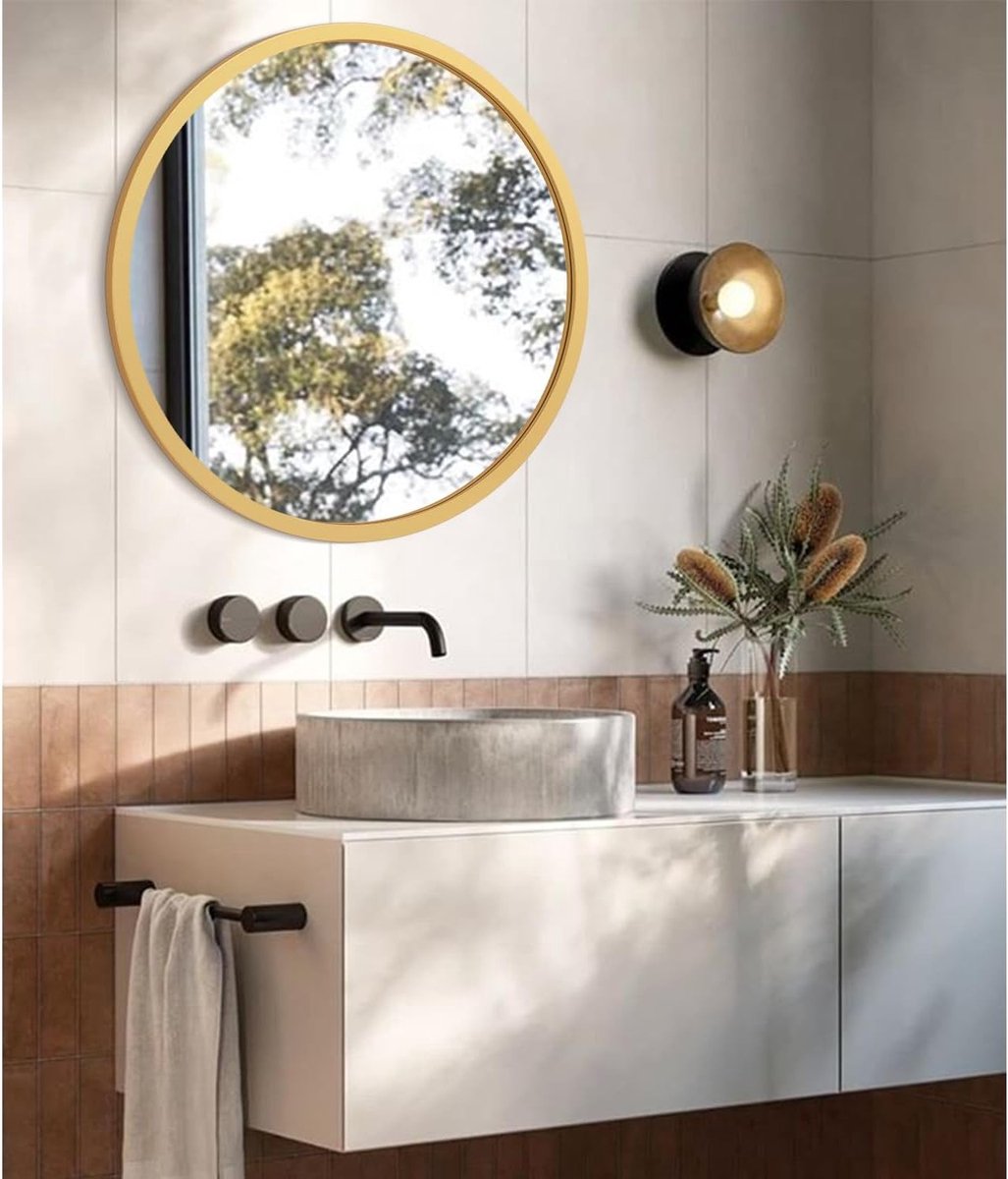 Ronde Wandspiegel van Hout voor Badkamer, Woonkamer en Slaapkamer - Goudkleurige Decoratie en Functioneel Accessoire