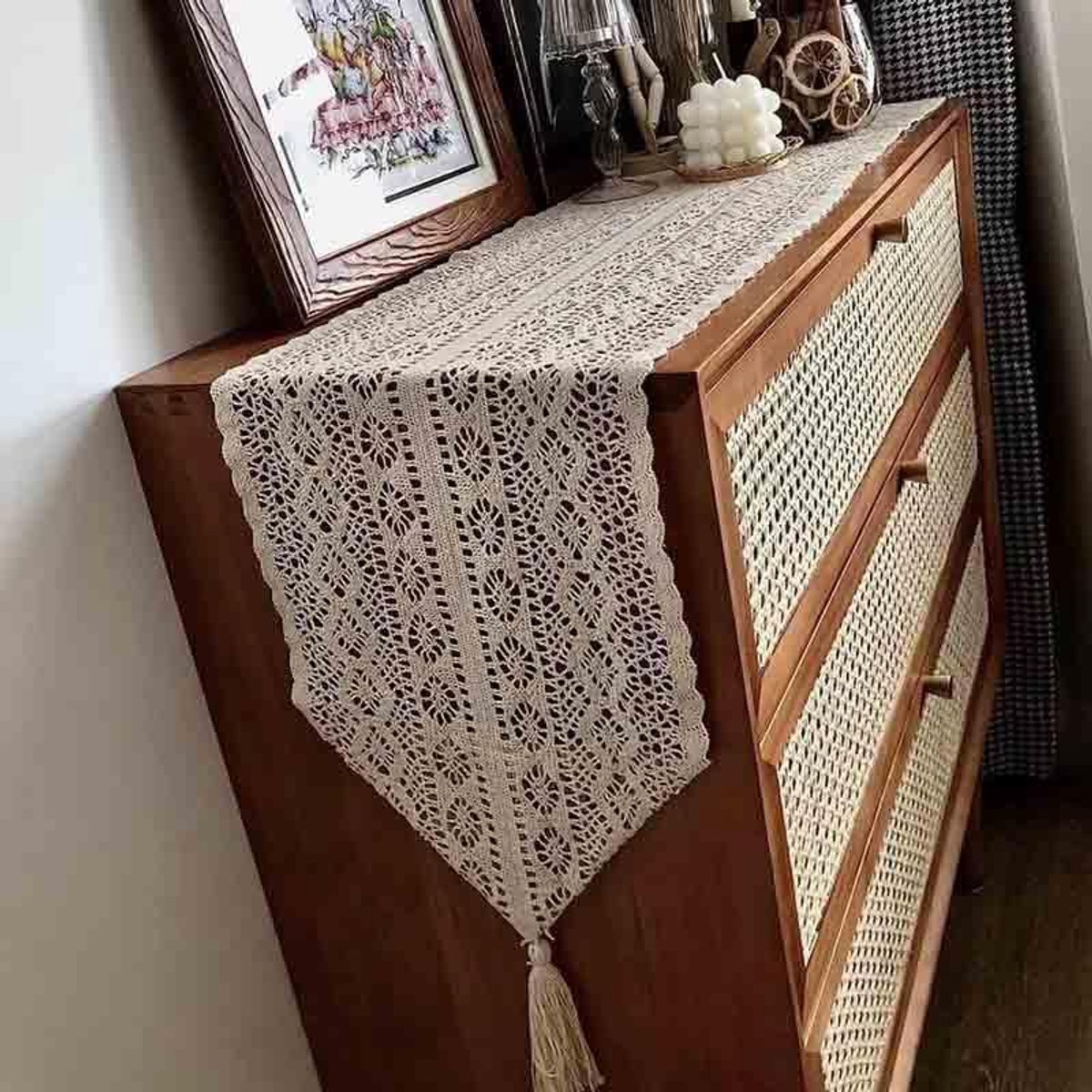 Tafel Runner - Lace Runner - Feestelijke Decoratie - Handgemaakt Katoen - 240 cm - Off-white