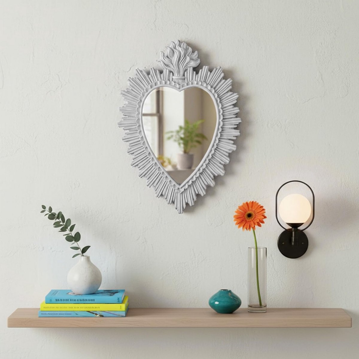 Decoratieve Wandspiegel Heilig Hart met Stralen - Wit - Ophangsysteem Inclusief