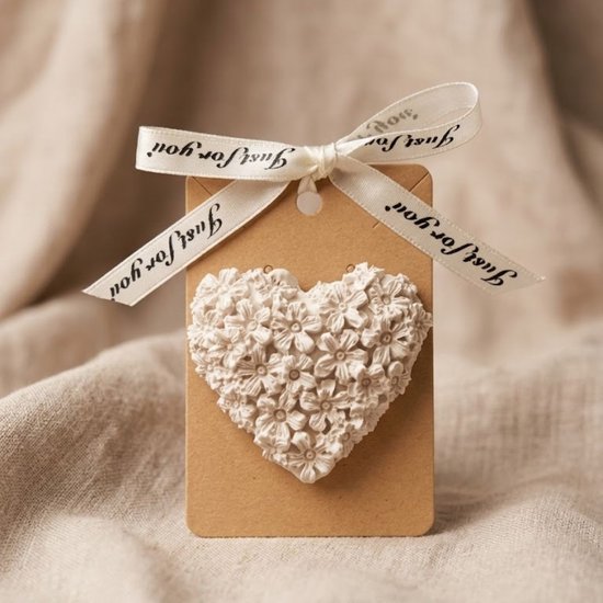 20x hart magneet met hortensia bloemen uitdeelcadeau voor gasten - Bruiloft bedankje - babyshower cadeau - vrijgezellen feest bedankje - doop bedankje - housewarming cadeau - verjaardag magneet