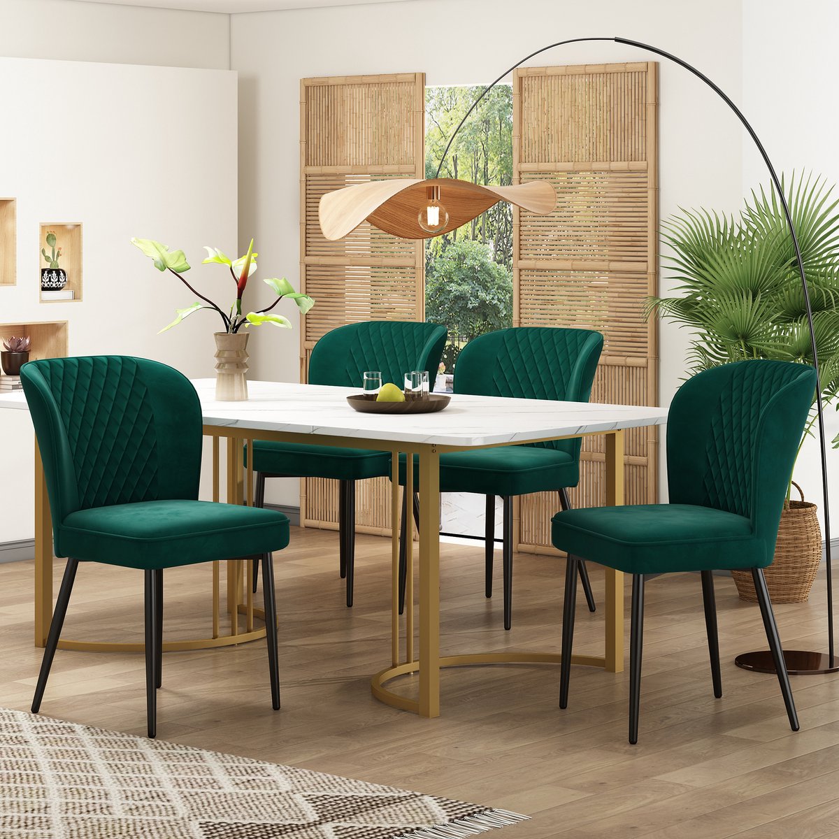 Eettafelset - 1 eettafel met 4 stoelen - groene stoelen met rugleuning - wit tafelblad en gouden tafelpoten