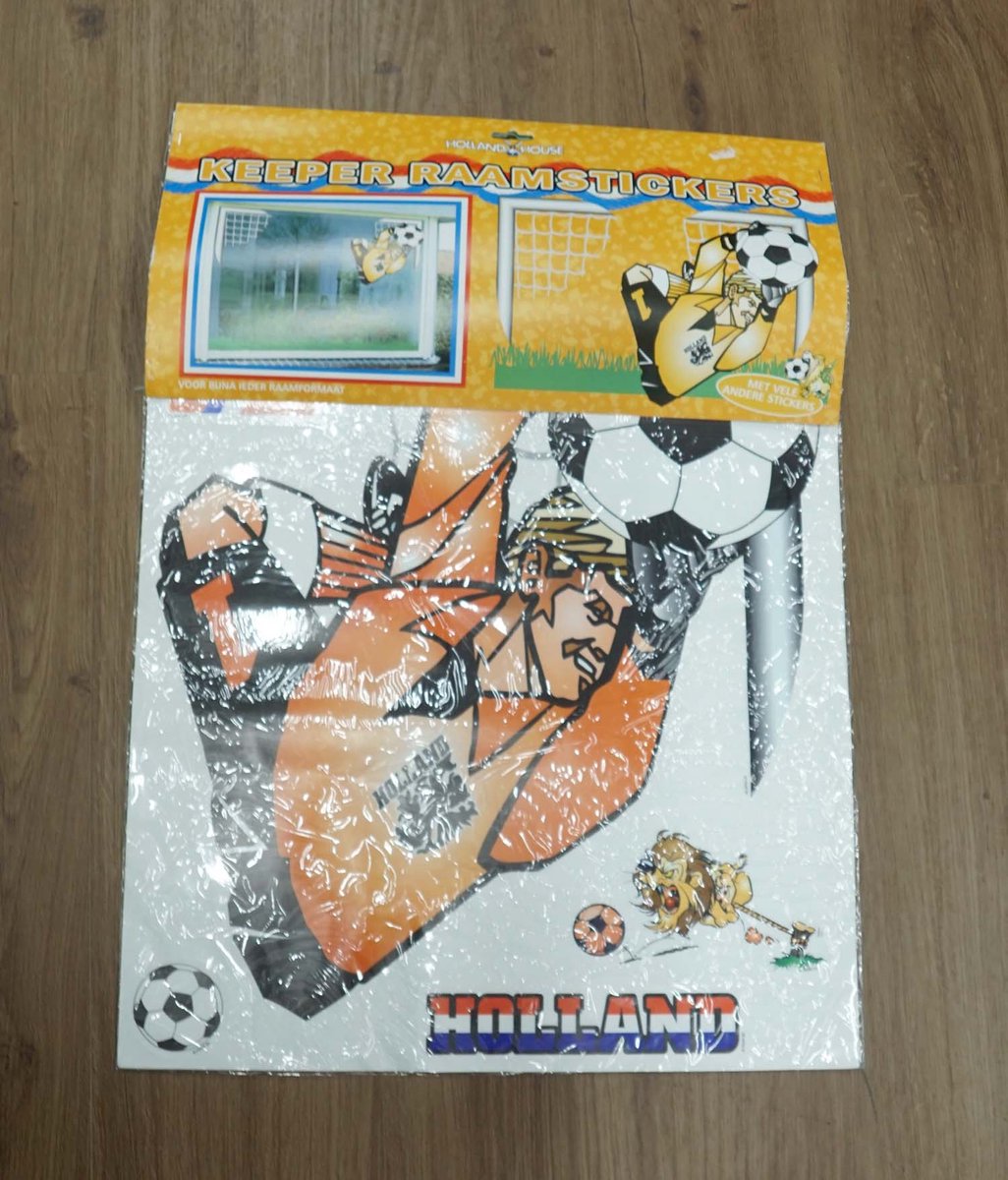WK Keeper raamstickers - raamstickers voor binnen of buiten - raamsticker keeper in goal - leuke EK Holland raamversiering - doel van Nederland elftal op raam - EK versiering