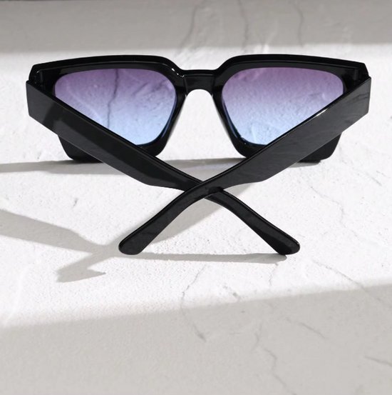 Zwart Strakke Zonnebril Met Paars/Blauwe Glazen - Strak & Casual Design - Comfortabel - Breed Frame — afbeelding 3