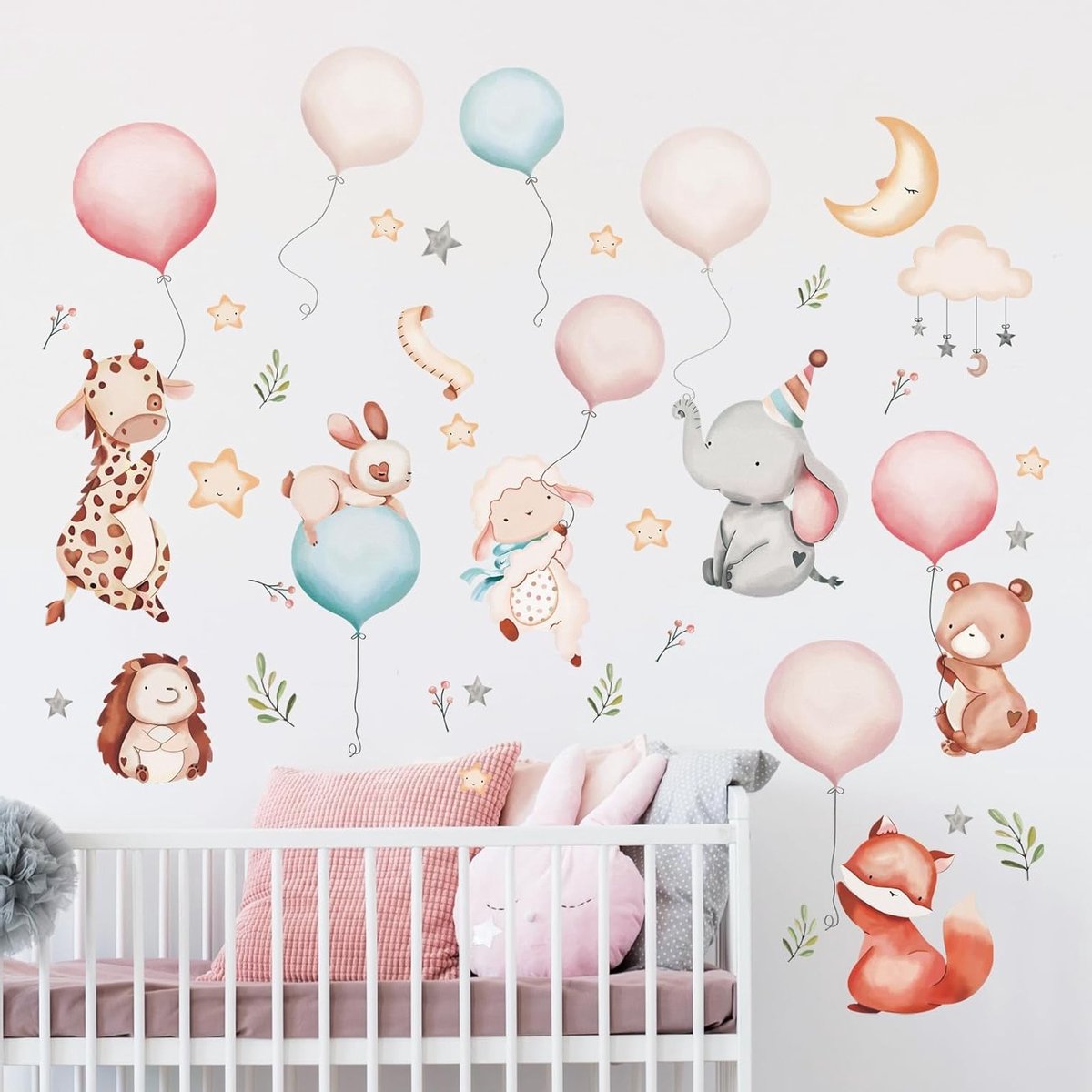 Cartoon Dieren Muurstickers voor Kinderen met Ballonnen, Wolken en Sterren - Jungle Apen, Giraffen en Beren voor Kinderkamer Decoratie