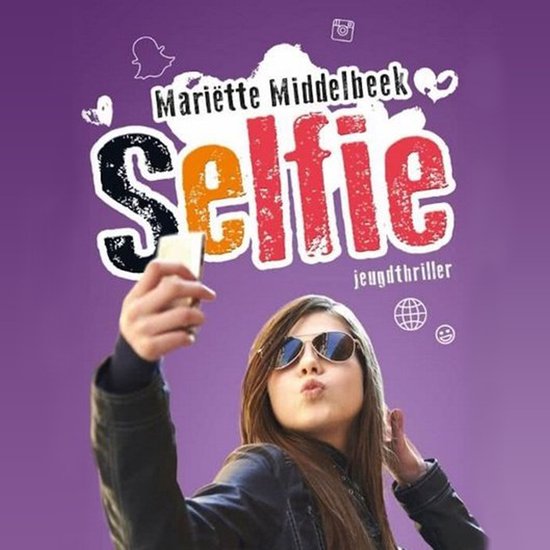 Een jong meisje met zonnebril en een leren jasje maakt een selfie met haar telefoon. De titel 'Selfie' staat groot weergegeven.