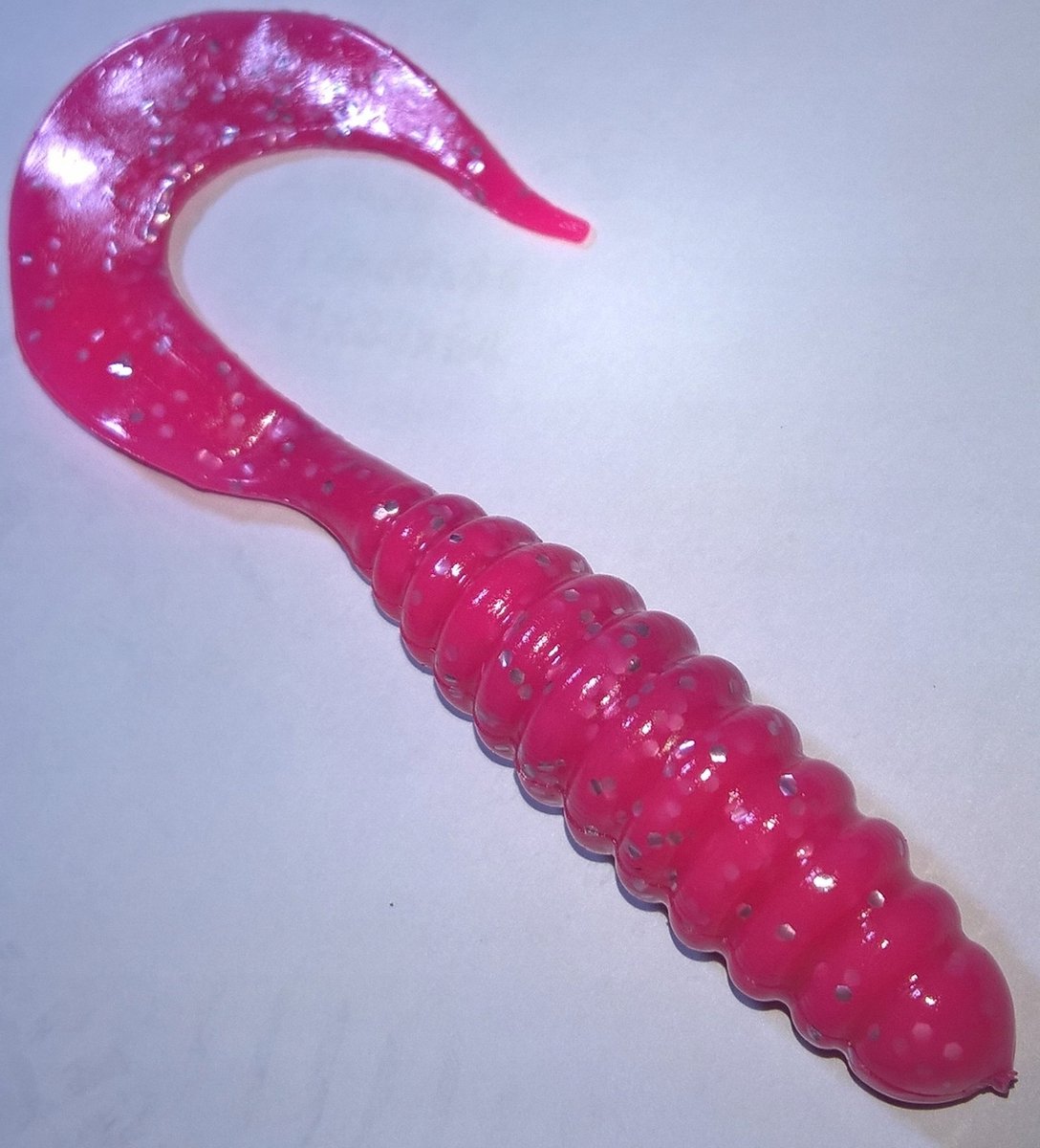 Mann's Twister 7cm Roze met Zilver Glitter - Vis Lure