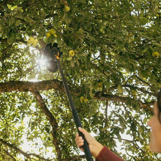 Fiskars OneClick Telescoopsteel met Metalen Bladhark 14 Tanden — afbeelding 2
