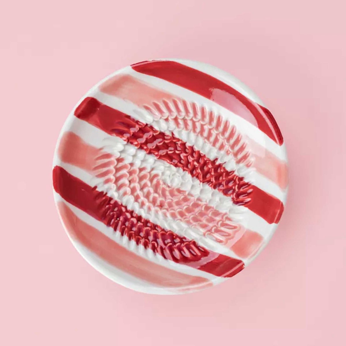 Rasp Bordje Sweetheart - Roze Rood gestreept - Rasp Schaaltje - Knoflook Rasp - Gember Rasp - Kookliefhebber - Moederdag Cadeau - Fairtrade - Handmade - Keramisch - Raspen - Schaven - Vegan - Vintage