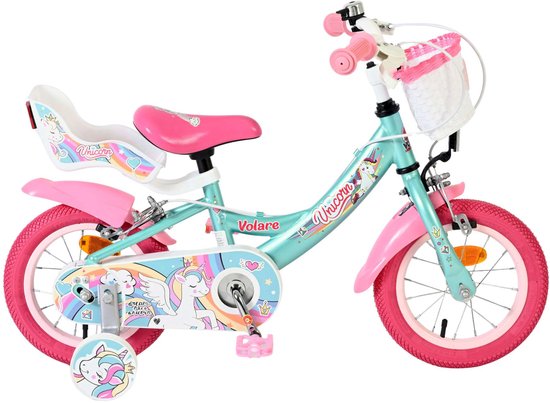 Turquoise kinderfiets met roze zadel, mandje en trainingswieltjes. Unicorns en regenbogen op de zijschermen.
