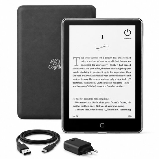Zwarte e-reader met hoes, USB-C kabel, oplader en een boek open op het scherm.