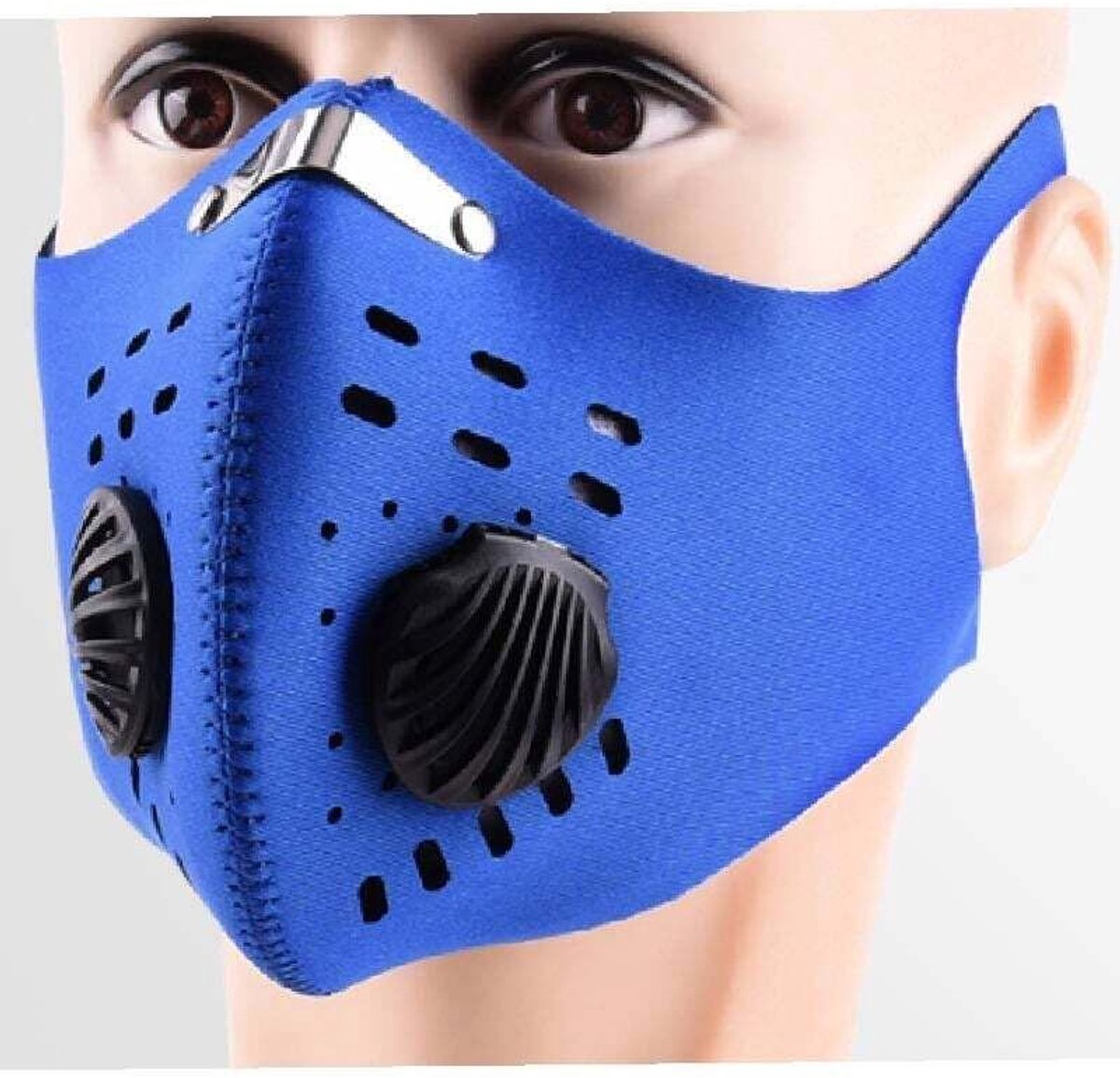 Twee anti-vervuilingsmaskers. Bieden effectieve bescherming tegen smog, uitlaatgassen, stof en pollen. Blauw.