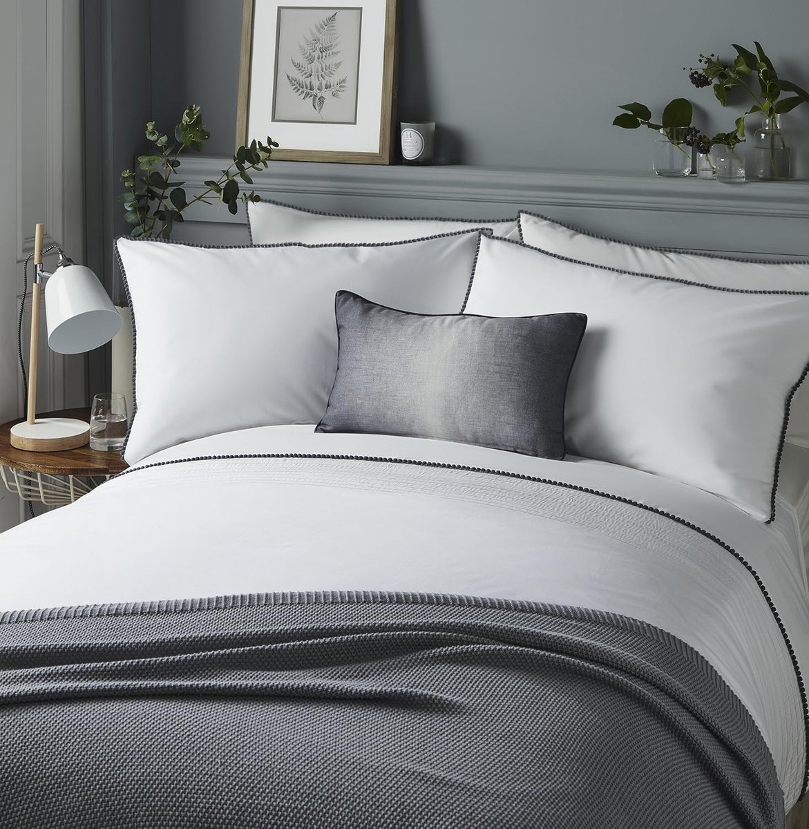 Dekbedovertrek Set - Beddengoed Set - Slaapkamer Decoratie - Pom Pom Trim - Kingsize 230x2