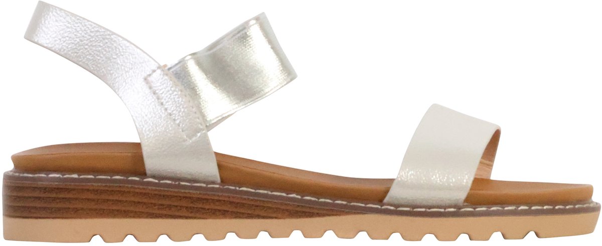 Sandalen om aan te trekken