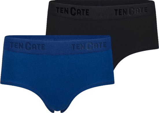 Twee meisjes hipsters van Ten Cate, één blauw en één zwart, met logo op de tailleband.